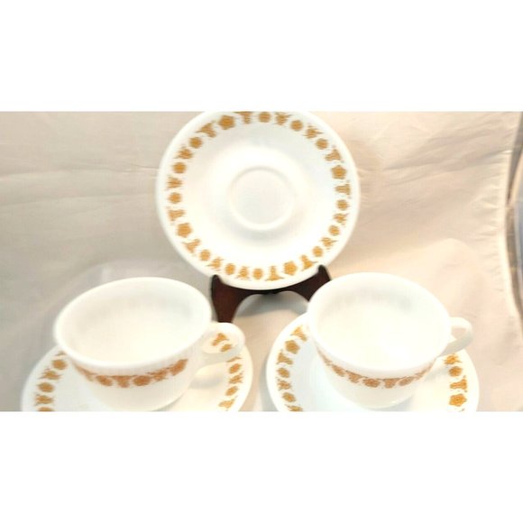 Vtg  Pyrex Corelle Butterfly Gold 2 Coffee Tea Cups w/ 3 saucers milk glass - Picture 6 of 6